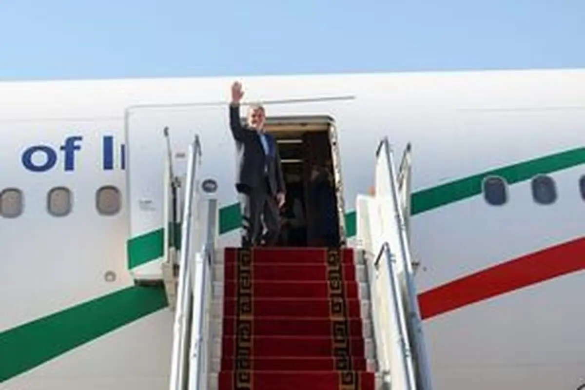 پزشکیان وارد پاکستان شد