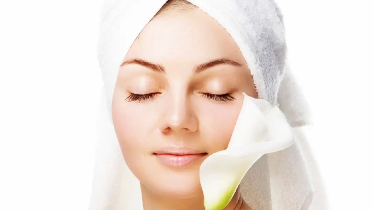 چگونه باکتری ها باعث جوانسازی پوست می‌شوند؟
