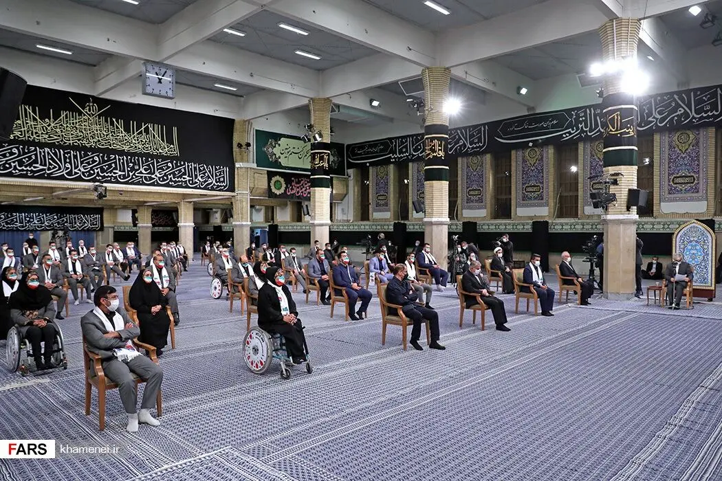 دیدار قهرمانان المپیک و پارالمپیک با رهبر معظم انقلاب/گزارش تصویری