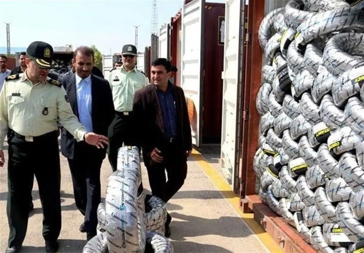 قاچاقچی بزرگ لاستیک مجازات شد؟