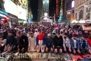 اجتماع صدها مسلمان روزه‌دار در قلب نیویورک برای نخستین بار