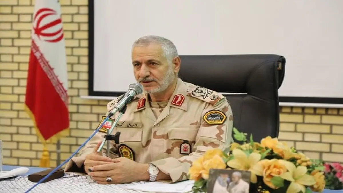 کشف ده ها سلاح جنگی و مهمات در مرز‌های شمال‌غرب