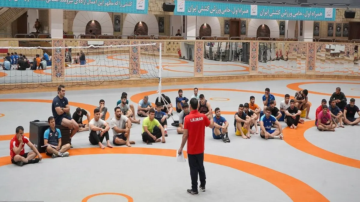 تشریخ آخرین قوانین و مقررات کشتی برای فرنگی کاران امید
