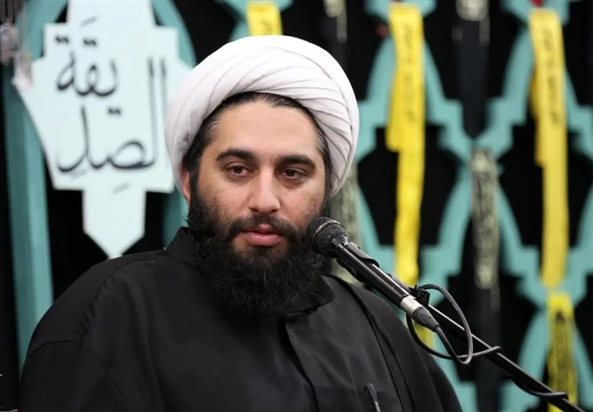 حامد کاشانی ماه رمضان ۱۴۰۱ در برنامه ماه من