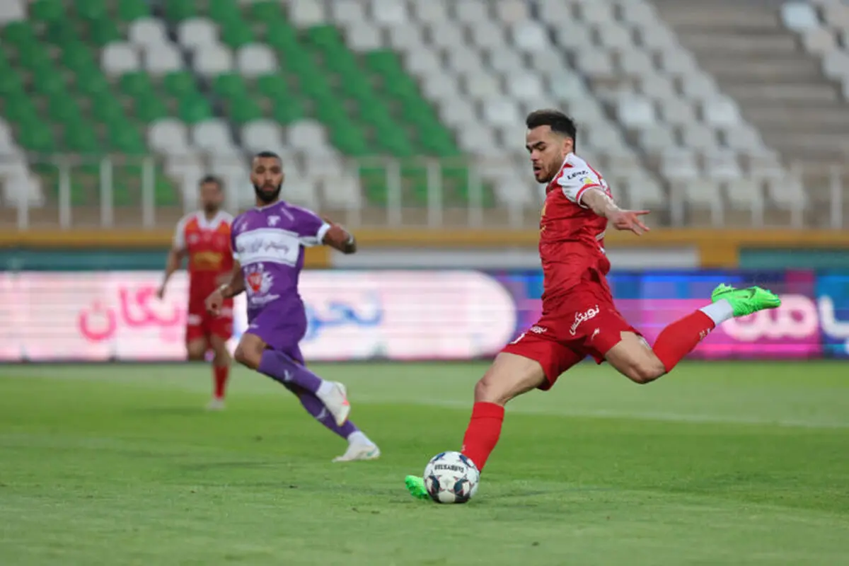 امید دوچندان پرسپولیسی‌ها به اورونوف برای فصل آینده