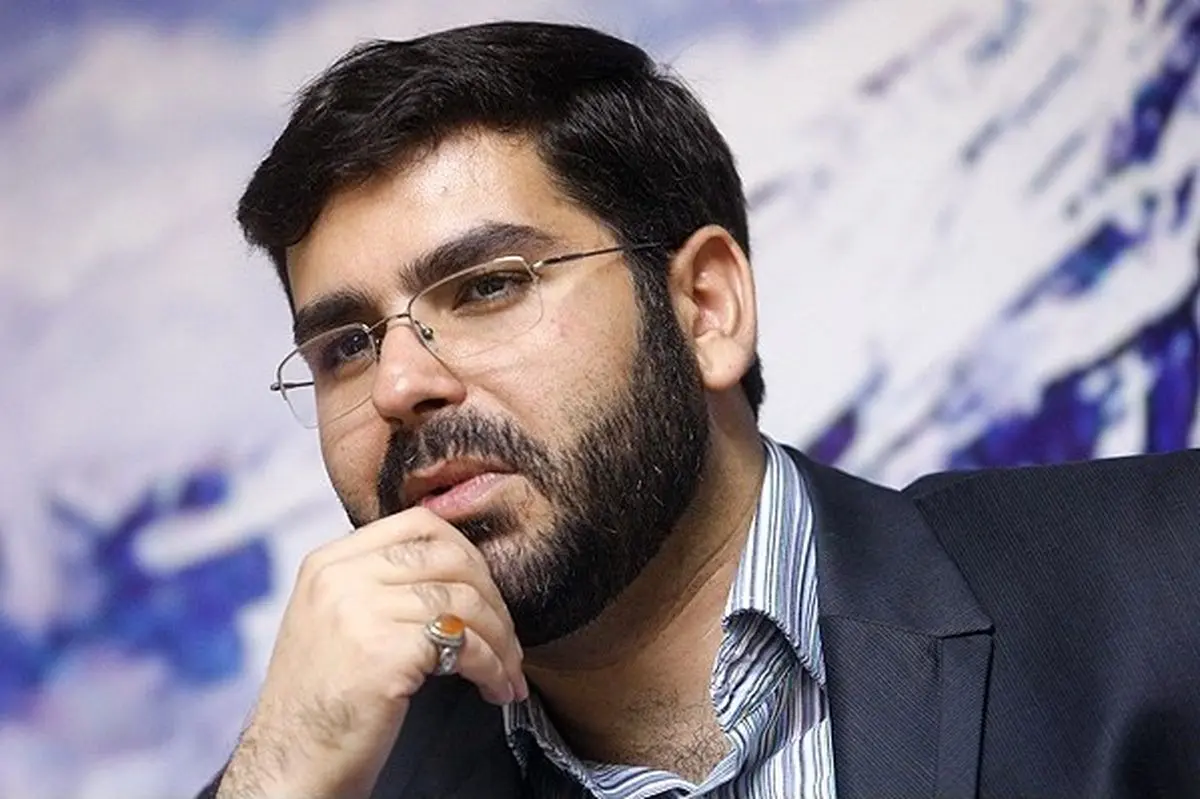 توضیحات مشاور وزیرخارجه درباره ماجرای خودنویس طلایی در مذاکرات عمان