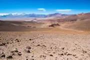 تصاویری از خاک سرخ جزیره هرمز را ببینید