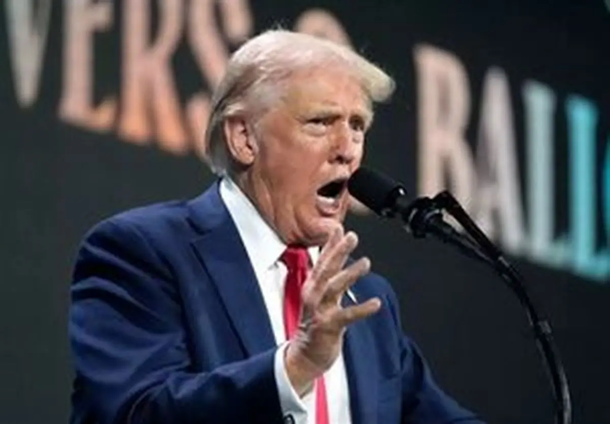 حمله ترامپ به کابینه دولت آمریکا به دلیل تشدید فشار جنگ علیه ایران