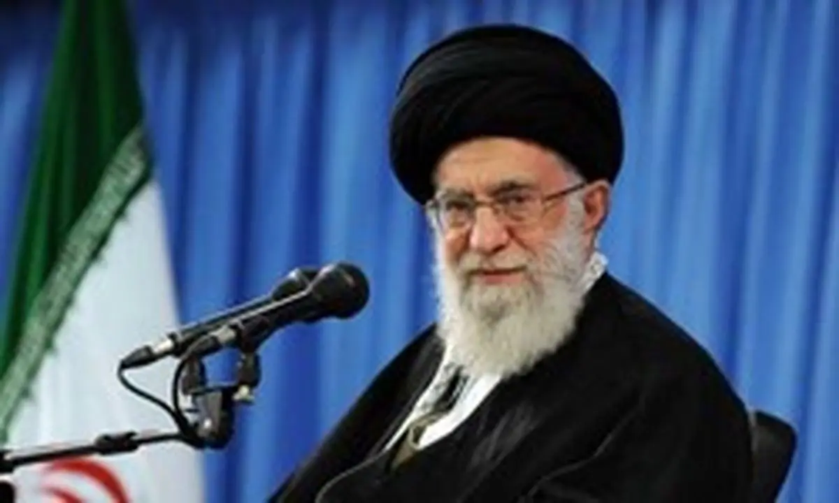 مراسم شب خاطره دفاع مقدس با حضور رهبر انقلاب