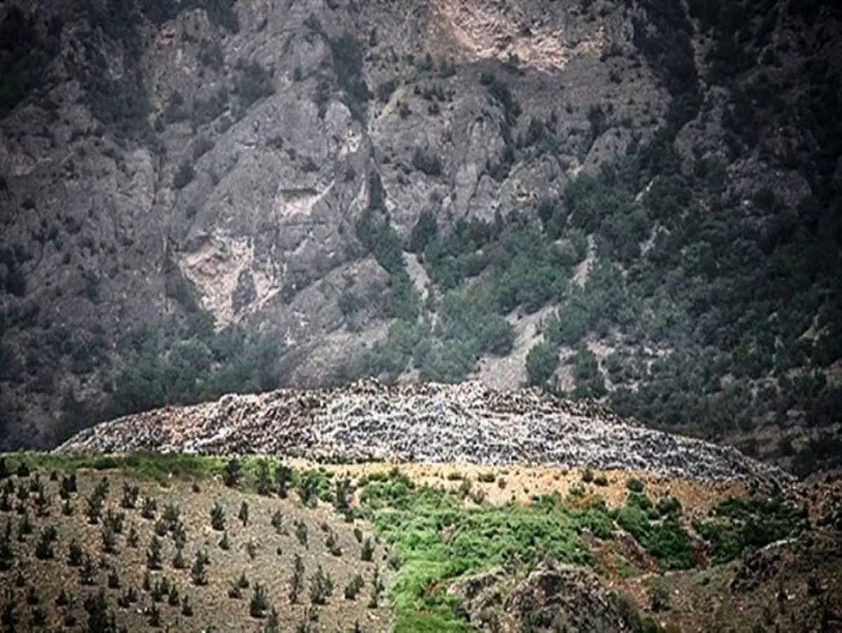کوه زباله آمل در انتظار عملی شدن وعده مسئولان