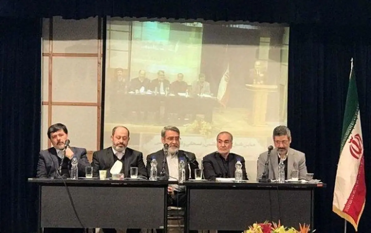 اعلام کاندیداتوری یک نامزد در نشست خانه احزاب