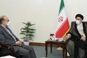 رئیسی: باید در عرصه‌های مدیریتی و سیاستگذاری به جوانان میدان داد