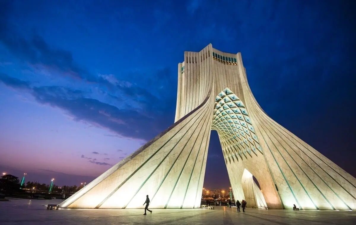  واکنش چمران به انتقال پایتخت به مکران
