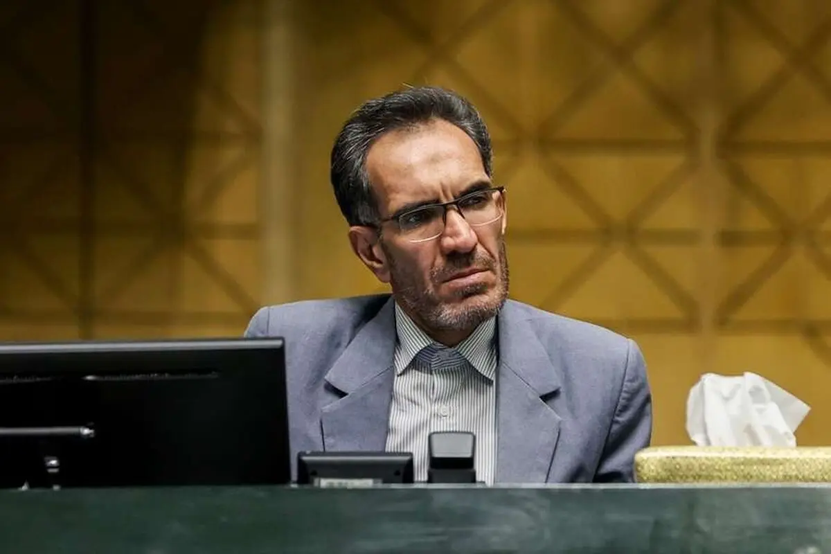 تقویت رسانه‌ها گام مهم حل مشکلات اقتصادی و فرهنگی
