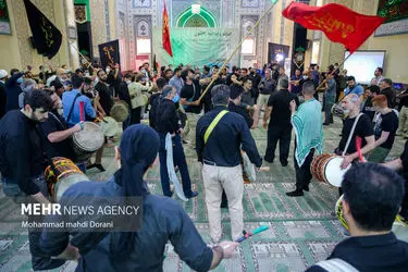 حضور چهره‌ها در مراسم یادبود جان‌باختگان متروپل/گزارش تصویری