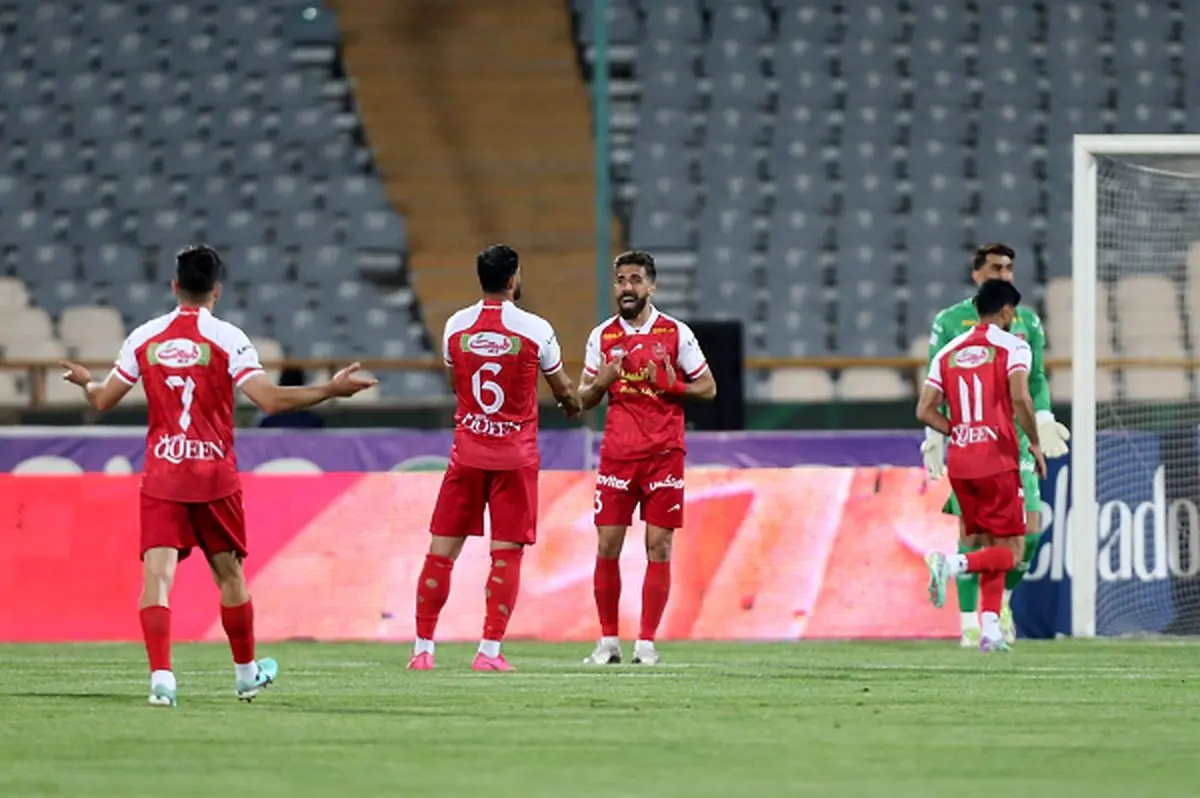 خطر عدم تمدید قرارداد برای بازیکن آزاد پرسپولیس