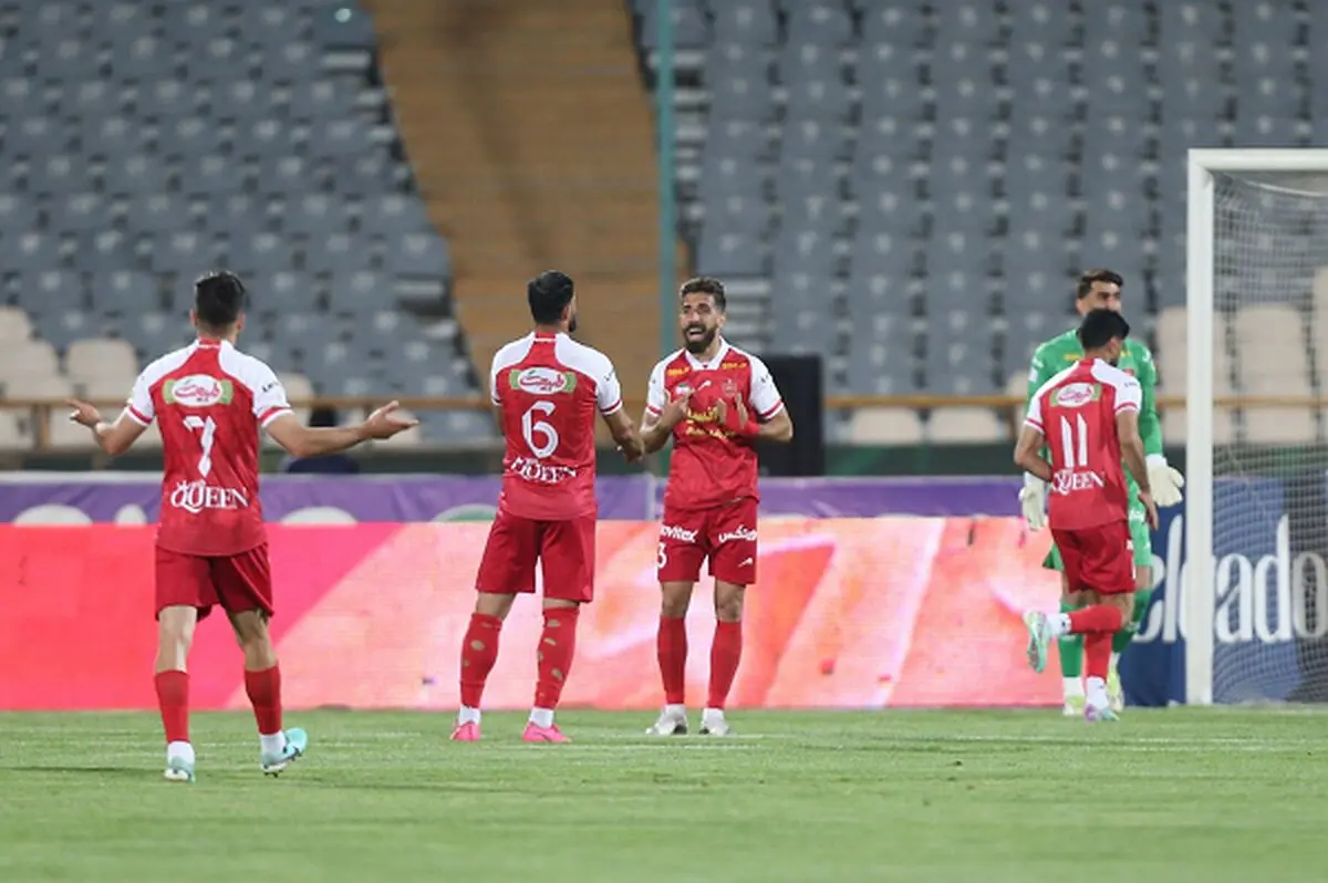 خطر عدم تمدید قرارداد برای بازیکن آزاد پرسپولیس