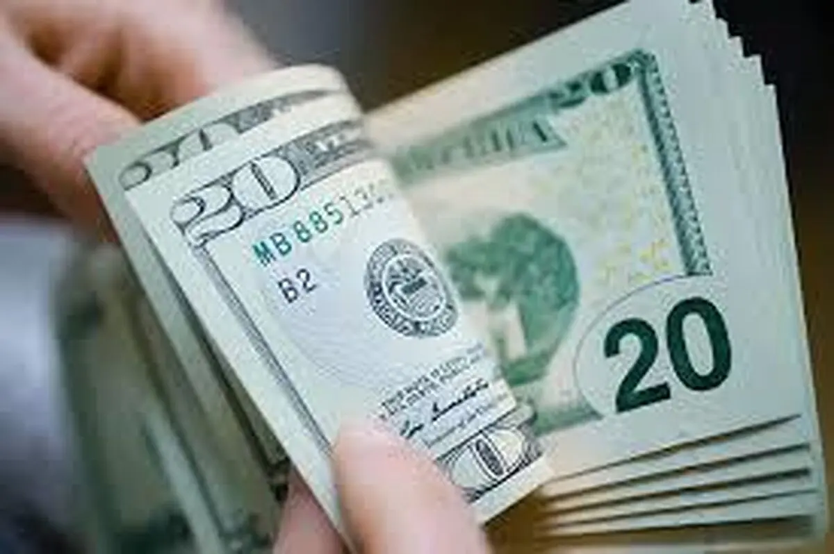 نرخ ارز در بازار آزاد ۱۸ آذر ۱۴۰۰؛ دلار ۲۷ هزار و ۷۶۷ تومان است