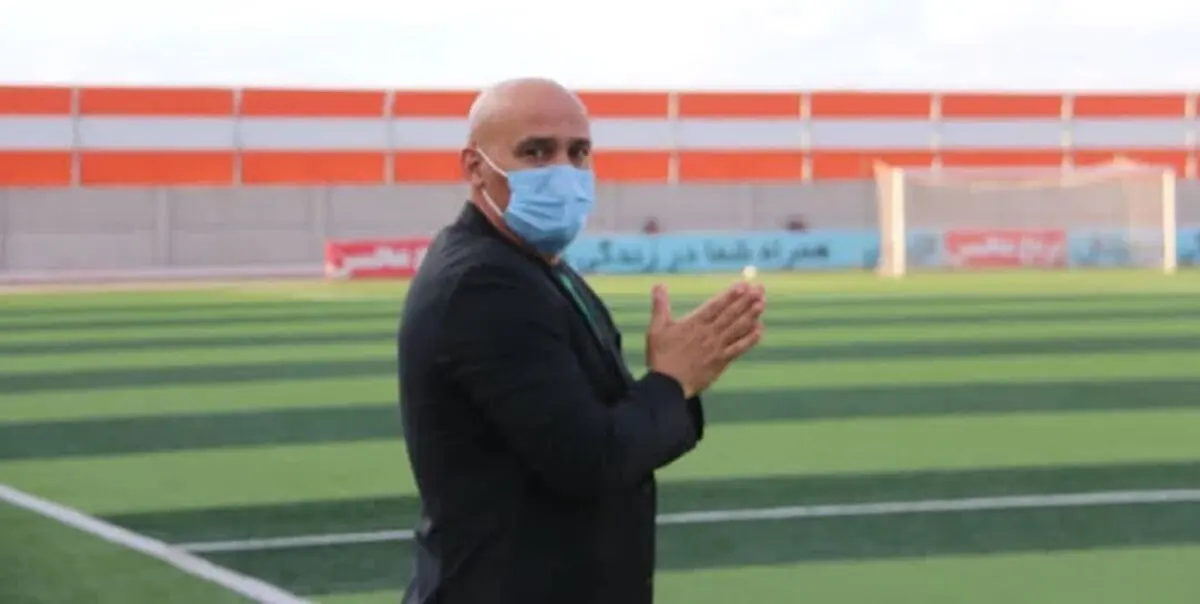 زیر فشار 30 میلیون هوادار آذری زبان بودم