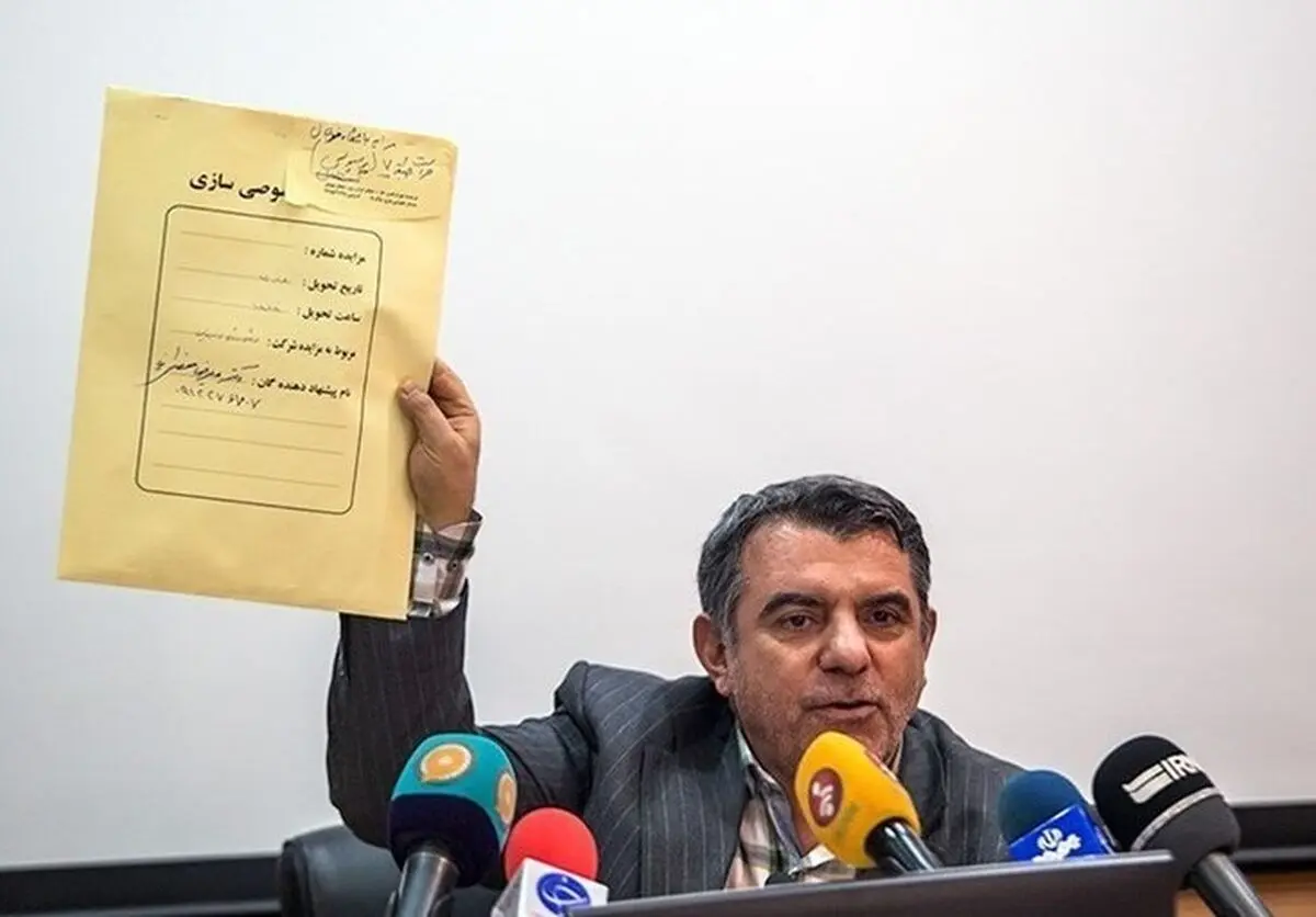 پوری حسینی: عافیت‌طلب نیستم