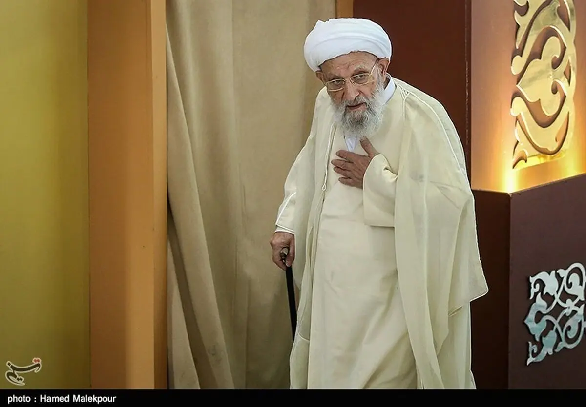 ماجرای پیغام‌ و پسغام‌های هاشمی به مهدوی‌کنی که باعث ناراحتی آیت الله شد