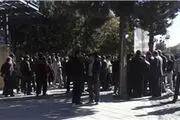 تجمع کشاورزان مقابل کارگاه مترو