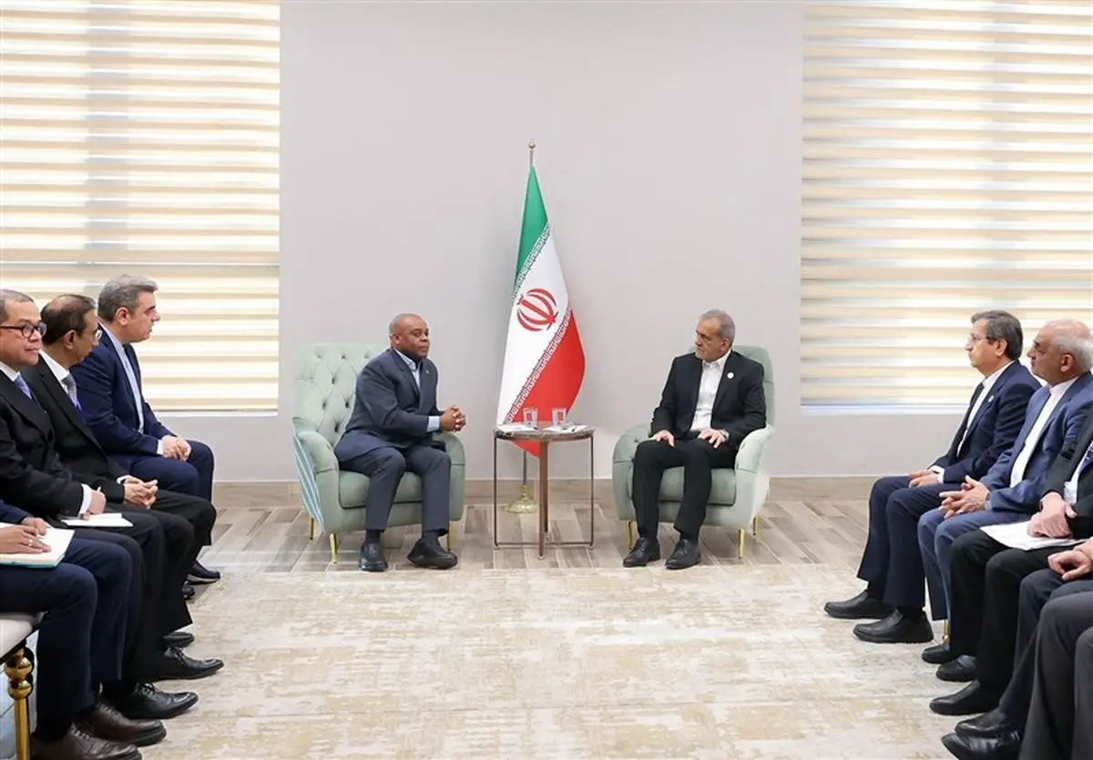 پزشکیان:ایجاد صندوق سرمایهگذاری گامی برای تحقق اهداف D۸ است