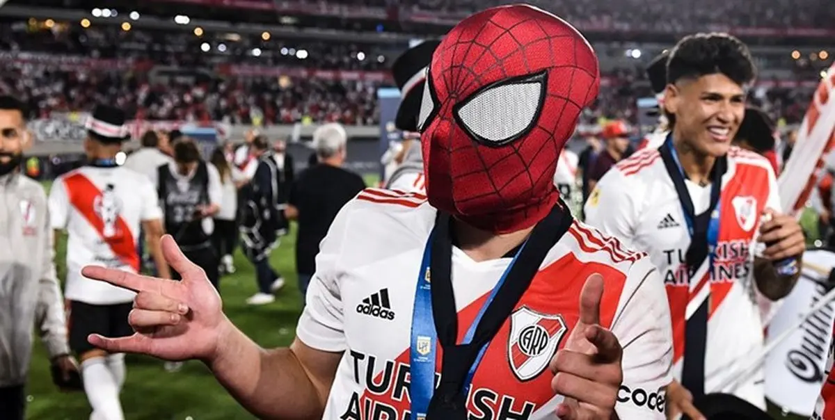 پیوستن مرد عنکبوتی به منچسترسیتی+ عکس