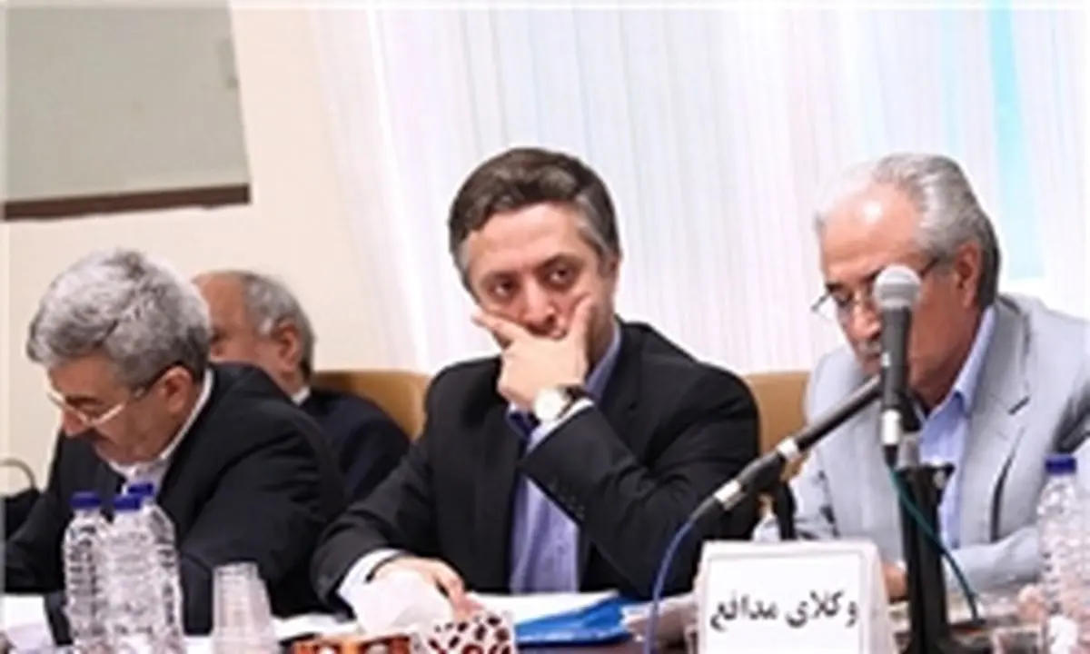 کوهپایهزاده: نماینده دادستان پاسخگوی سؤالات ما نیست