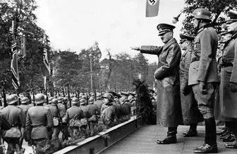 هیتلر و سربازانش در جریان جنگ جهانی دوم "شیشه" مصرف می کردند
