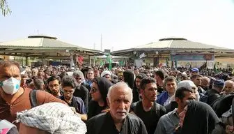  مشکل تردد روز گذشته زائران  در مرز مهران برطرف شده است
