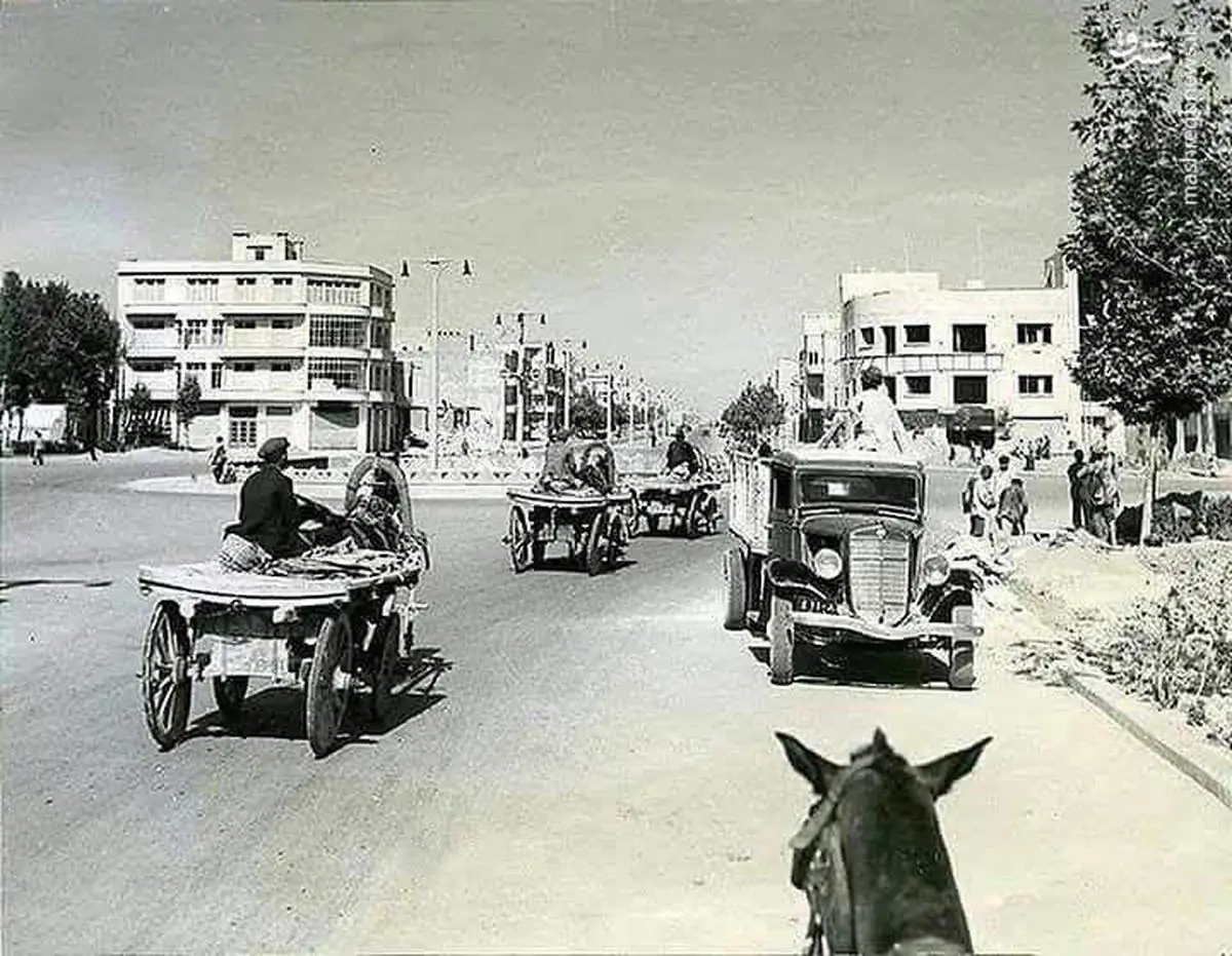 میدان فردوسی دهه ٢٠/ عکس