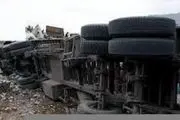
واژگونی تریلر حامل گازوئیل در شهر اهواز
