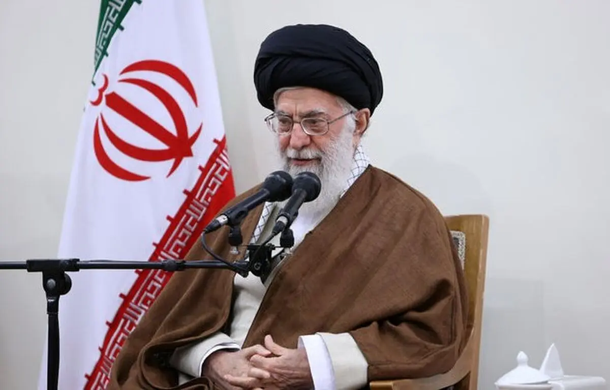 کسانی که امکانات کشور دستشان بوده حق ندارند علیه کشور حرف بزنند