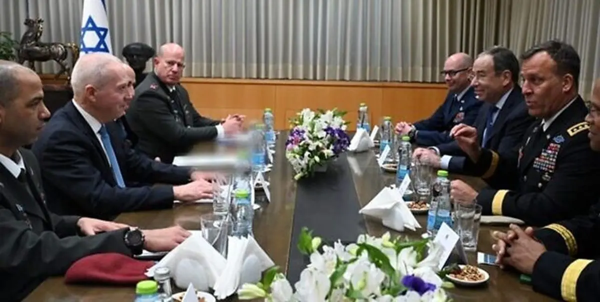 دیدار فرمانده سنتکام با وزیر جنگ رژیم صهیونیستی