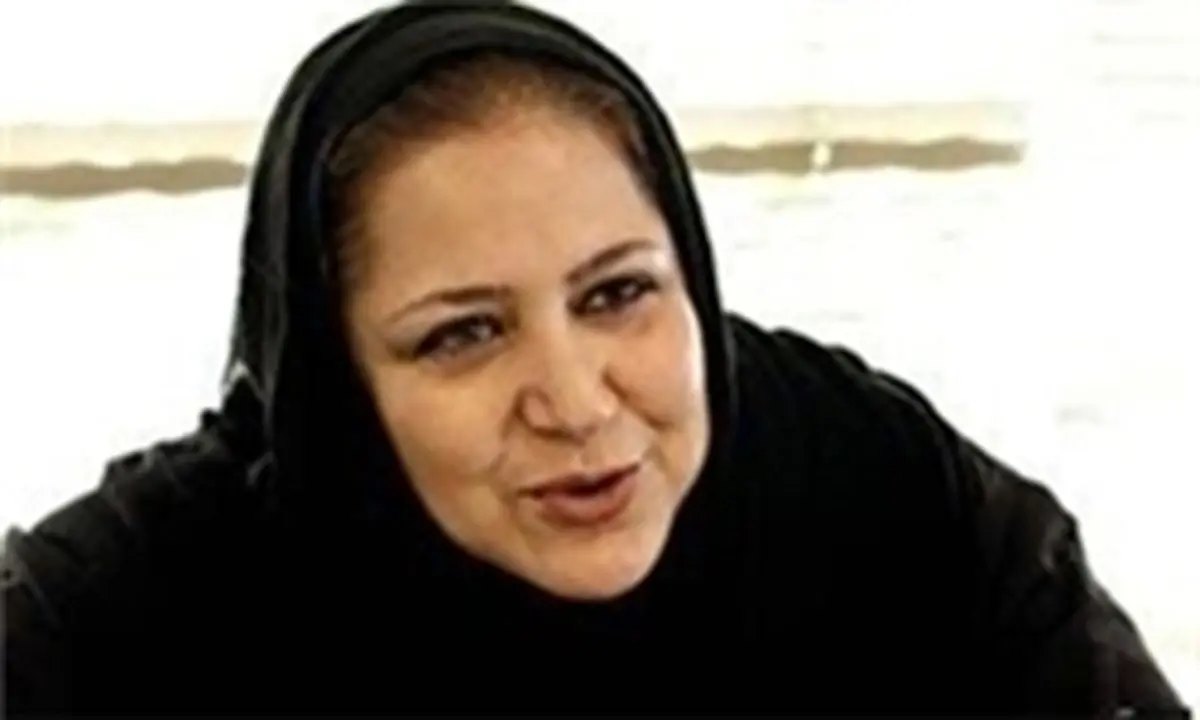 آویز ماشینی جالب و زنده شهره لرستانی /عکس