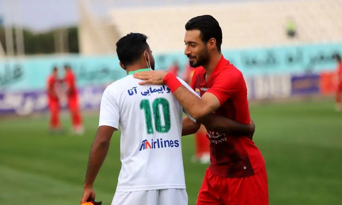 تمدید قرارداد ۶ ساله خلیل زاده با پرسپولیس