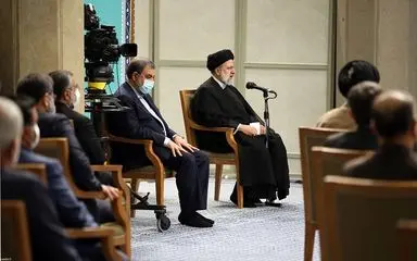 رئیس‌جمهور و اعضای هیئت دولت با رهبر معظم انقلاب دیدار کردند/گزارش تصویری