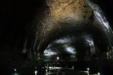 n00136171-r-b-005