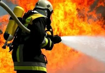 نجات ۳۵ نفر از آتش سوزی مجتمع مسکونی ۱۱ طبقه در شهرک غرب
