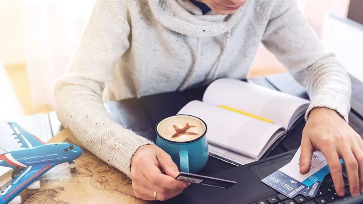 چرا باید بلیط هواپیما را اینترنتی بخریم؟     
