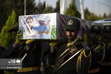 تشییع پیکر شهید کمندی در نیروی زمینی سپاه/گزارش تصویری