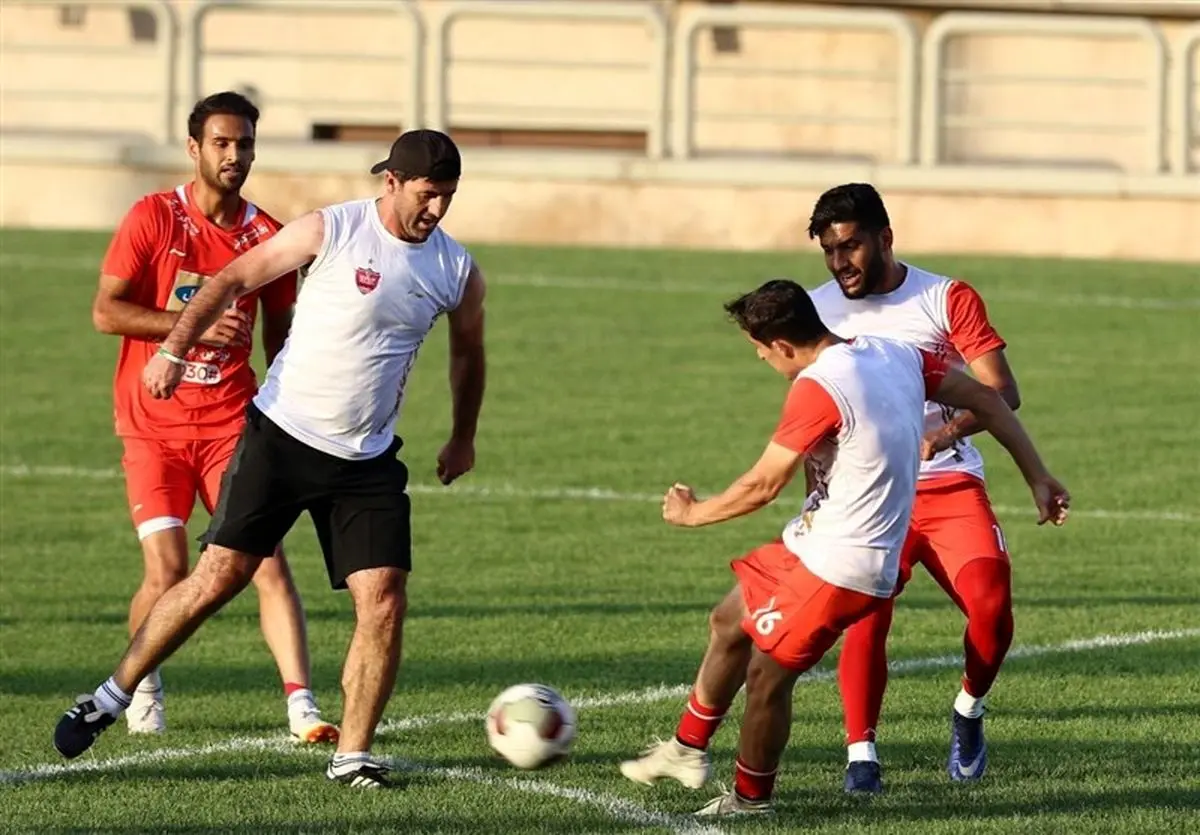 پرسپولیسی ها پنهان می شوند