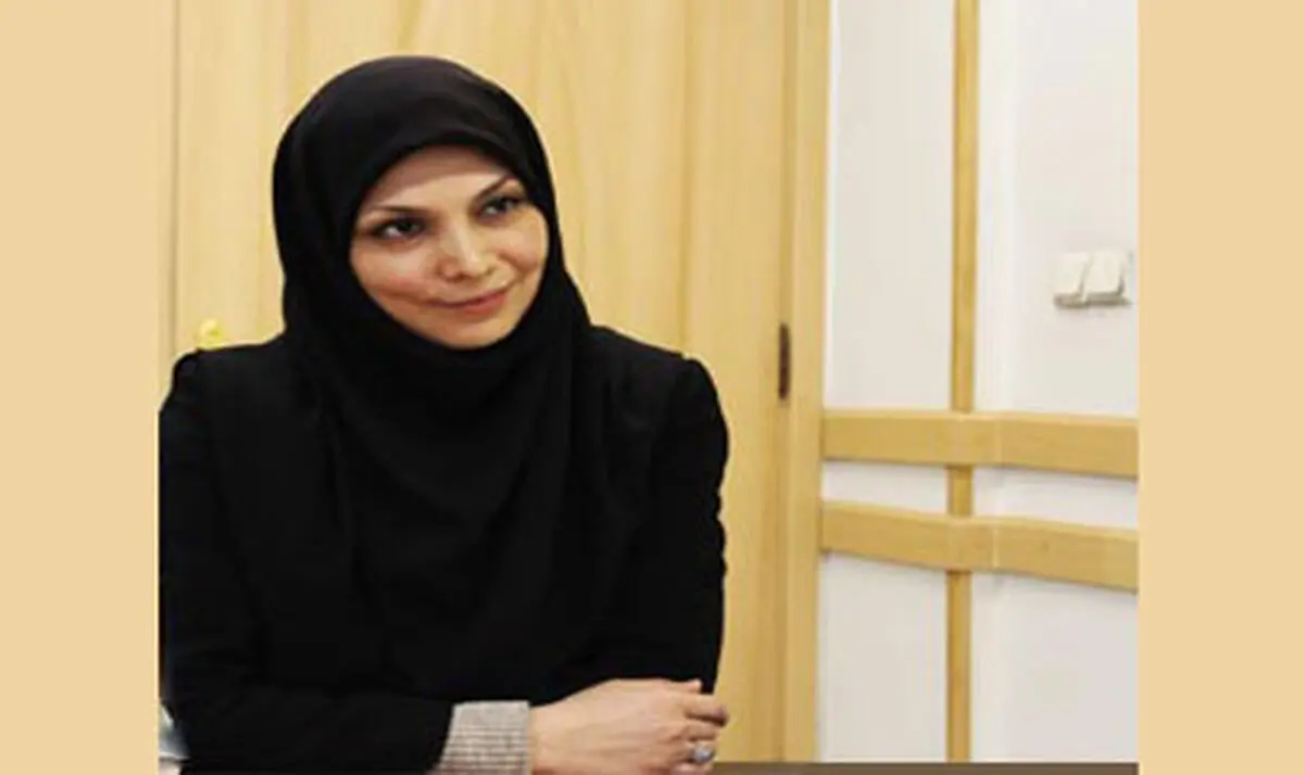 از و نیاز خانم مجری با خدا