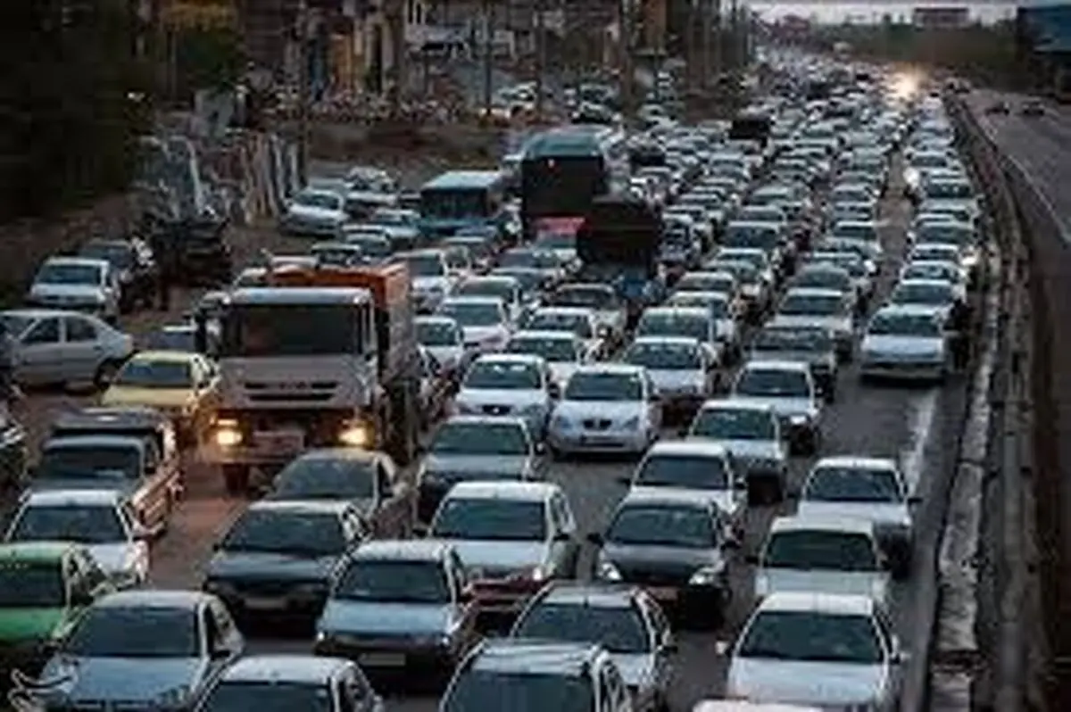 ترافیک فوق سنگین شبانه در جاده‌های خروجی مازندران