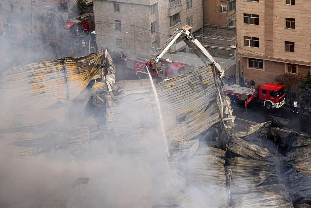 ماجرای حریق بازار جنت‌آباد از زبان کسبه و سخنگوی آتش‌نشانی +فیلم