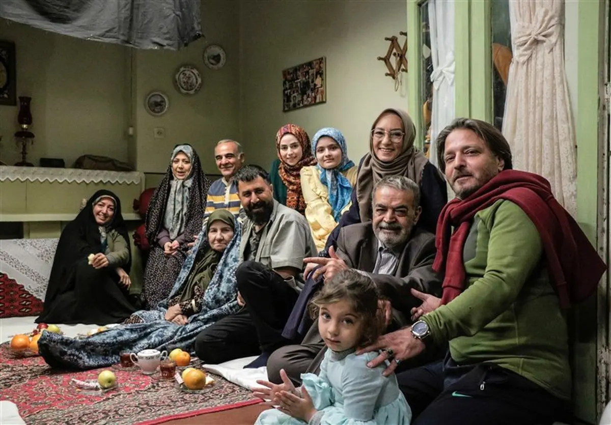 بیوگرافی بازیگران سریال خوشنام