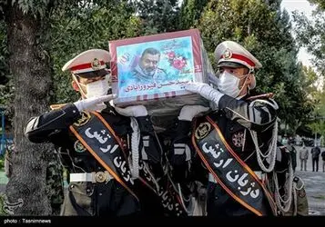 مراسم تشییع پیکر سرلشکر فیروزآبادی