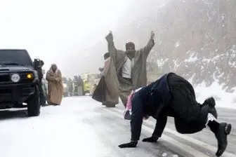 برف عجیب در عربستان که شما را شوکه می کند/فیلم