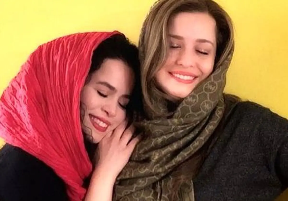 عاشقانه ای از جنس خواهرانه ی مهراوه شریفی نیا /عکس